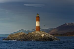 Fotografia Faro-de-los-Exploradores-WEB